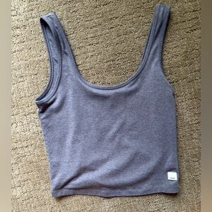 Vuori Halo Essential Tank